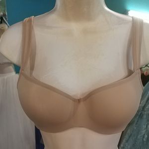 Essential bodywear bras
